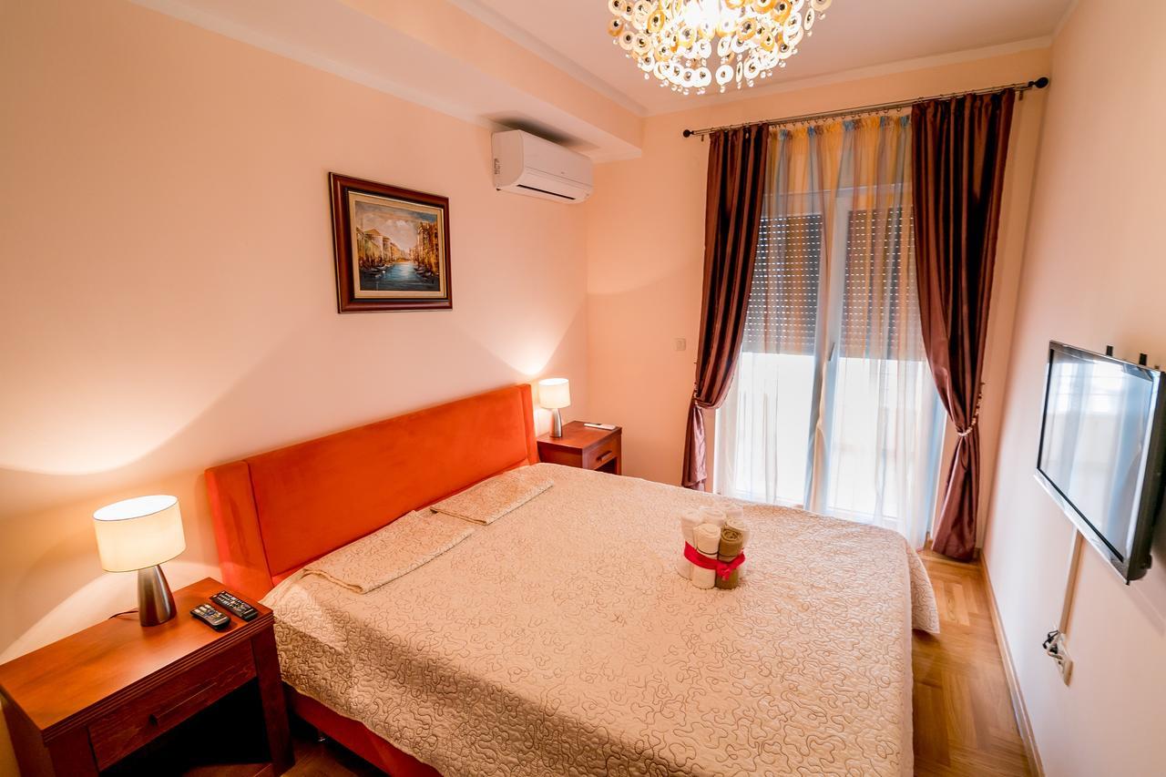 Apartments Rivijera Herceg Novi Eksteriør billede