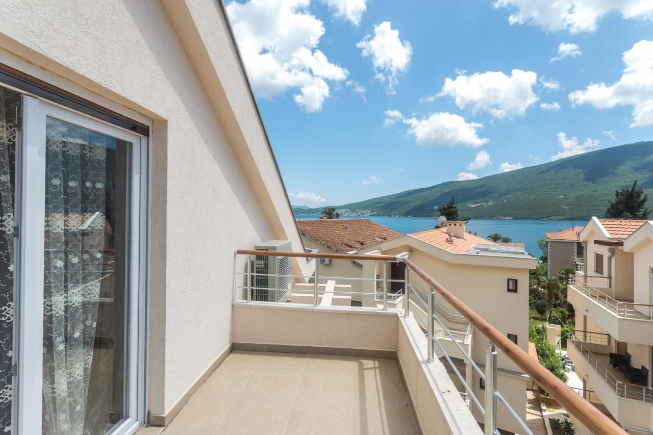 Apartments Rivijera Herceg Novi Eksteriør billede